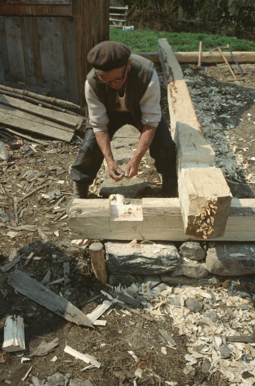 Jean Cuisenier photographie MNATP. Enquête conduite par Jean Cuisenier en Roumanie (avril 1991) Marmatie, Roumanie 1991/4/1 Ph.1991.105.138 Photo