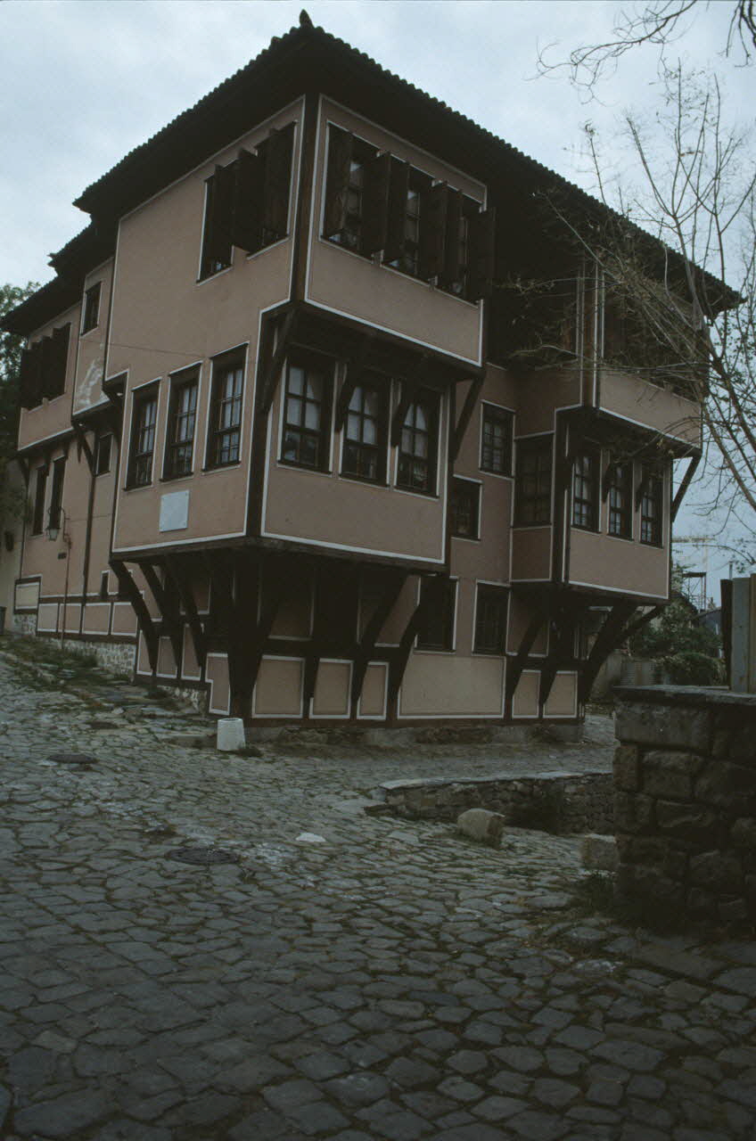 Jean Cuisenier photographie Enquête conduite par Jean Cuisenier en Bulgarie (du 1er au 17 octobre 1991) Province de Plovdiv, Bulgarie 1991/10/1 Ph.1991.146.16 Photo