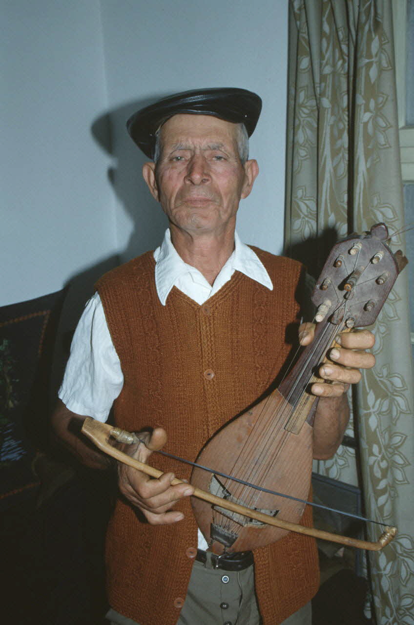 Jean Cuisenier photographie Enquête conduite par Jean Cuisenier en Bulgarie (du 1er au 17 octobre 1991) Bulgarie 1991/10/1 Ph.1991.146.7 Photo