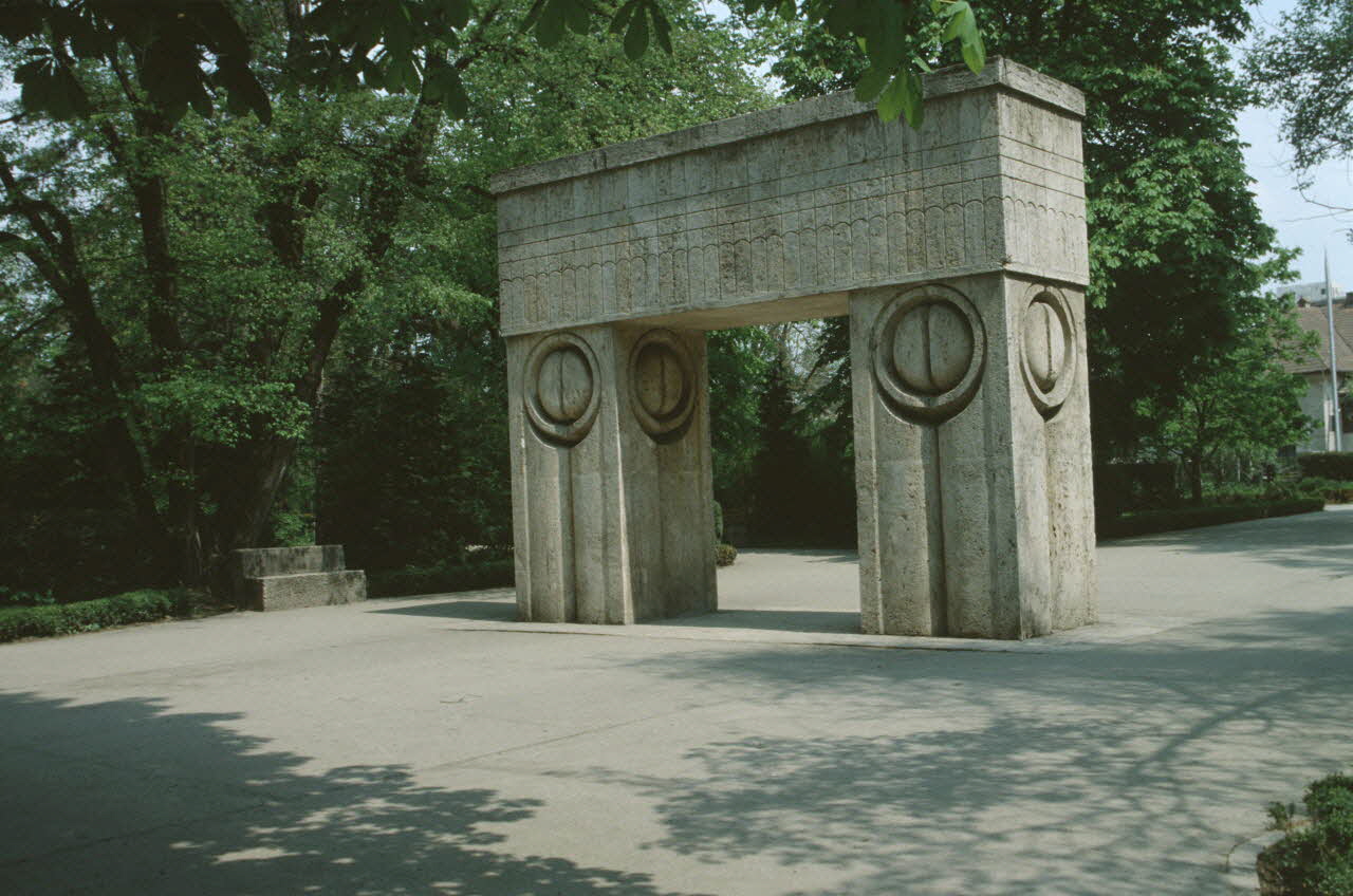 photographie Enquête conduite par Jean Cuisenier en Roumanie (avril 1991) Ph.1991.147.11 Photo