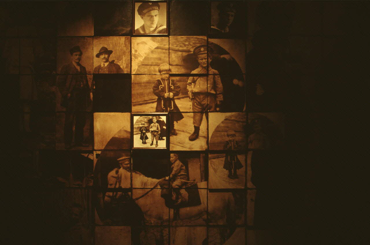 photographie MNATP. Enquête conduite par Jean Cuisenier en Bulgarie (avril 1992) Ph.1992.71.39  Photo