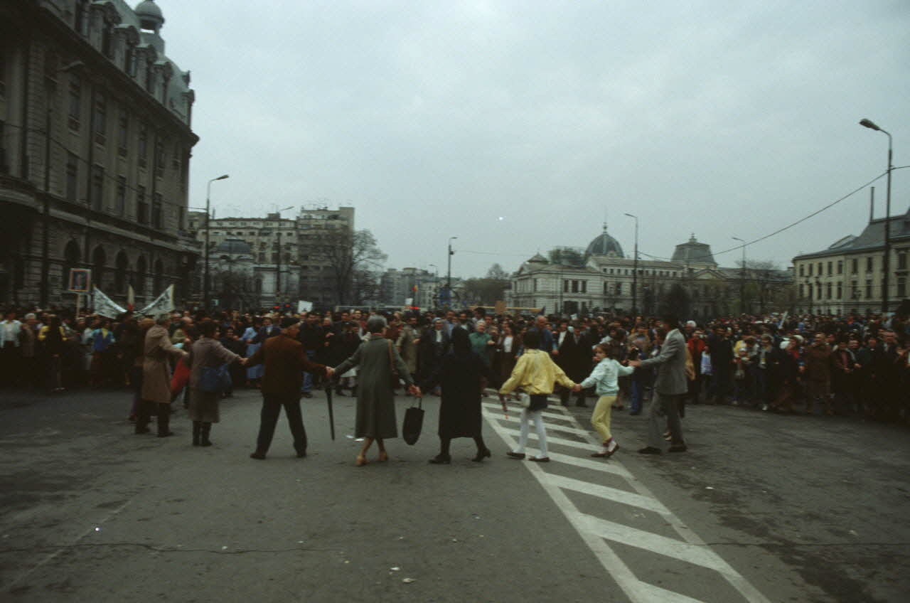 photographie MNATP. Enquête conduite par Jean Cuisenier en Roumanie Ph.1992.72.15 Photo