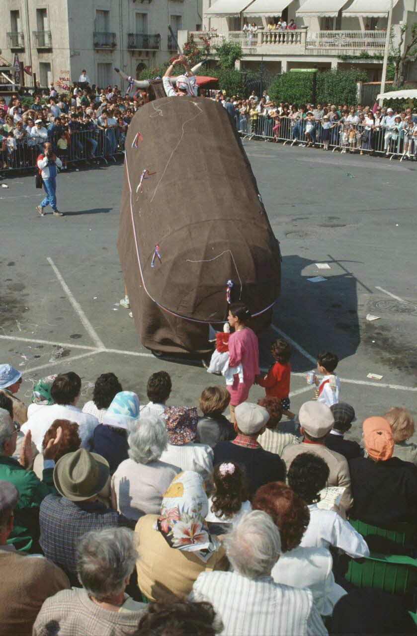 André Pelle photographie MNATP. Enquête conduite par Marie-France Gueusquin en Provence (1992-2000) Languedoc-Roussillon, France 1991/8/15 Ph.1995.39.102 Photo