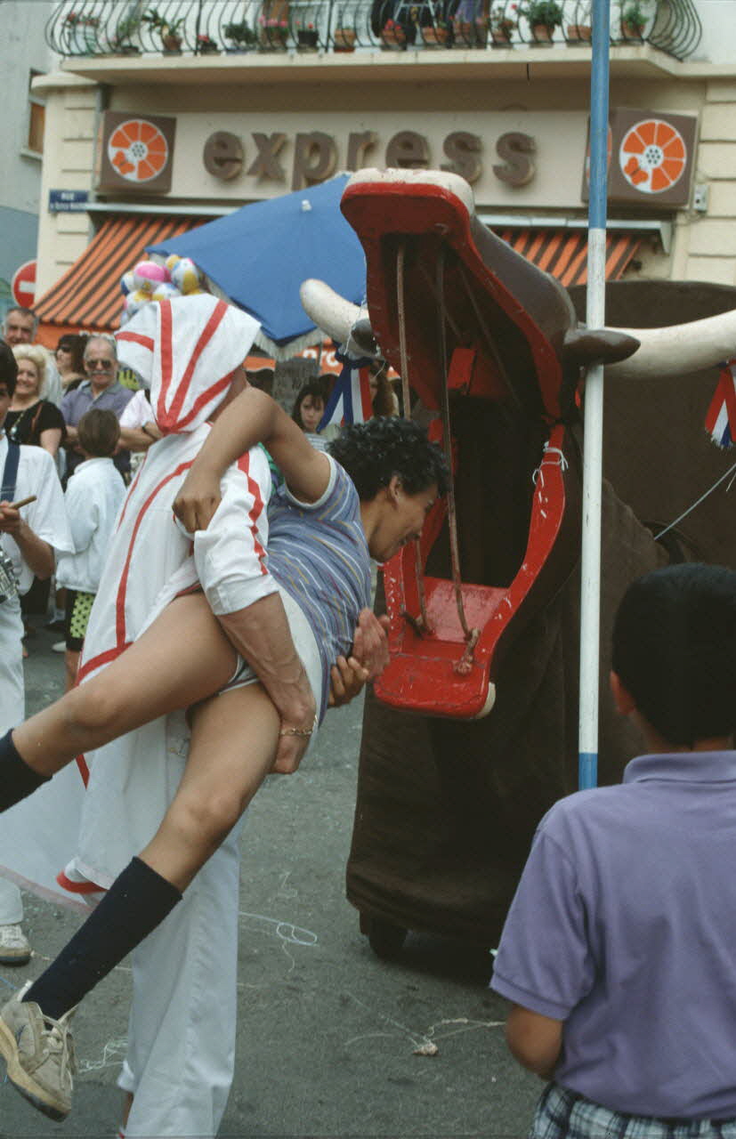 André Pelle photographie MNATP. Enquête conduite par Marie-France Gueusquin en Provence (1992-2000) Languedoc-Roussillon, France 1991/8/15 Ph.1995.39.175 Photo