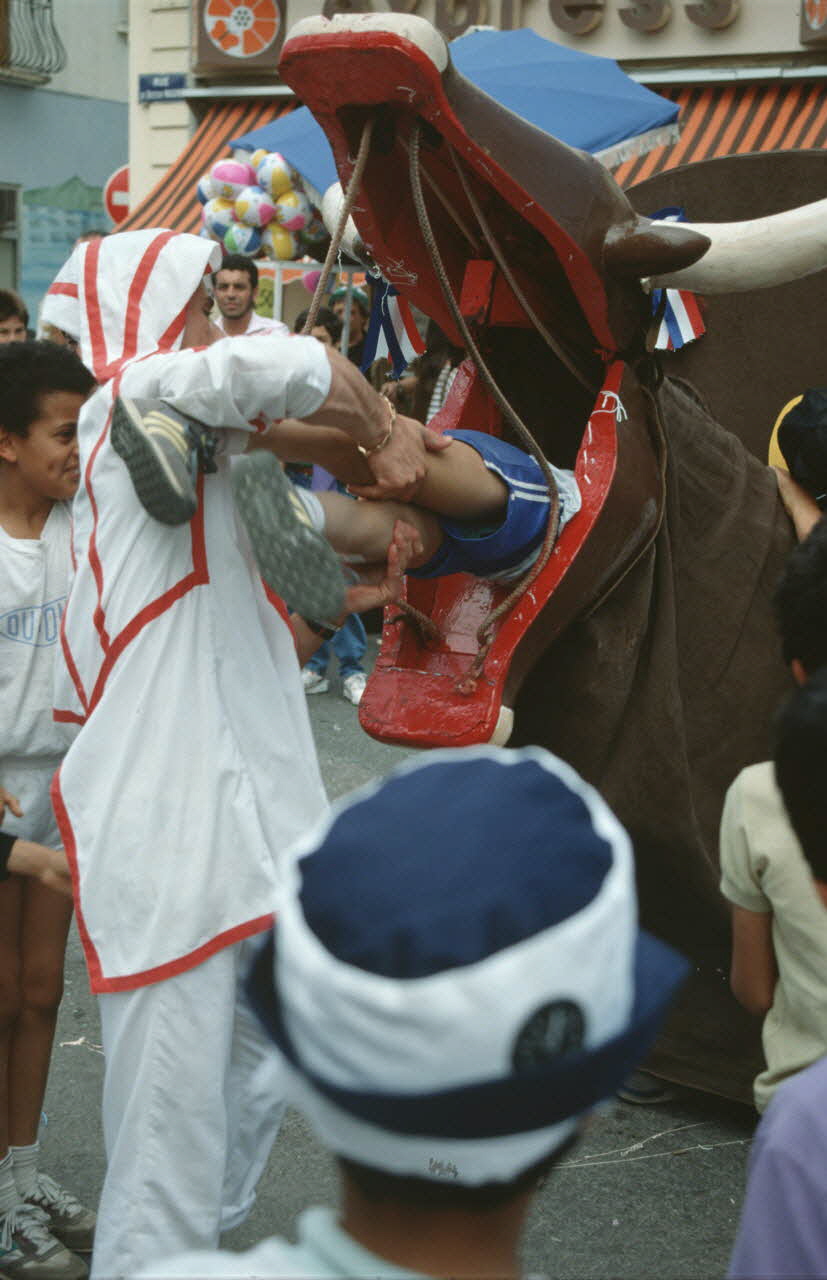 André Pelle photographie MNATP. Enquête conduite par Marie-France Gueusquin en Provence (1992-2000) Languedoc-Roussillon, France 1991/8/15 Ph.1995.39.178 Photo