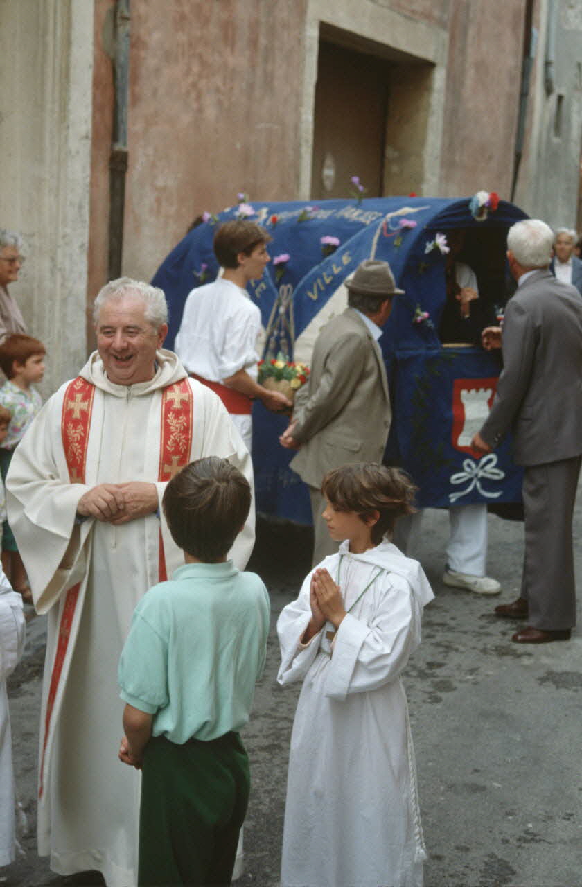 André Pelle photographie MNATP. Enquête conduite par Marie-France Gueusquin en Provence (1992-2000) Languedoc-Roussillon, France 1991/5/1 Ph.1995.40.103 Photo