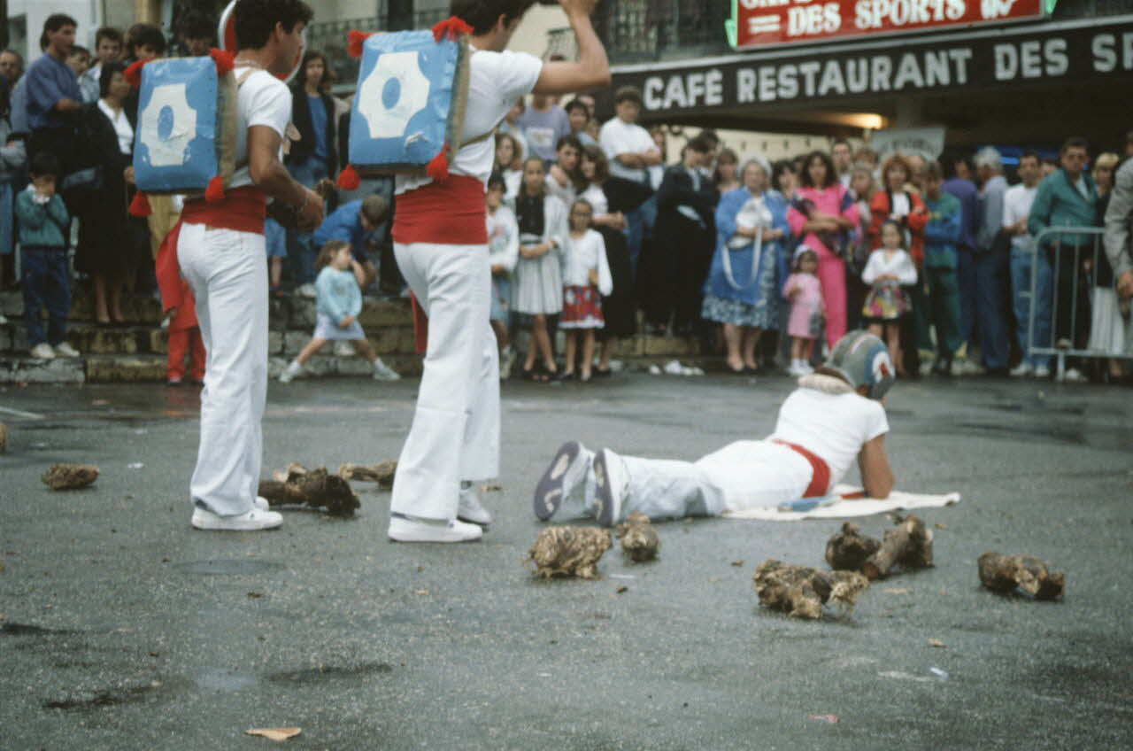 André Pelle photographie MNATP. Enquête conduite par Marie-France Gueusquin en Provence (1992-2000) Languedoc-Roussillon, France 1991/5/1 Ph.1995.40.116 Photo