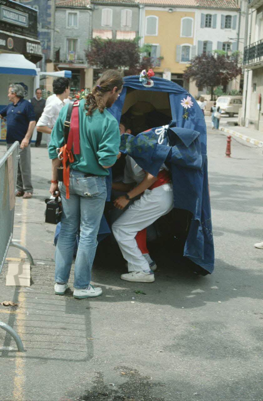 André Pelle photographie MNATP. Enquête conduite par Marie-France Gueusquin en Provence (1992-2000) Languedoc-Roussillon, France 1991/5/1 Ph.1995.40.20 Photo