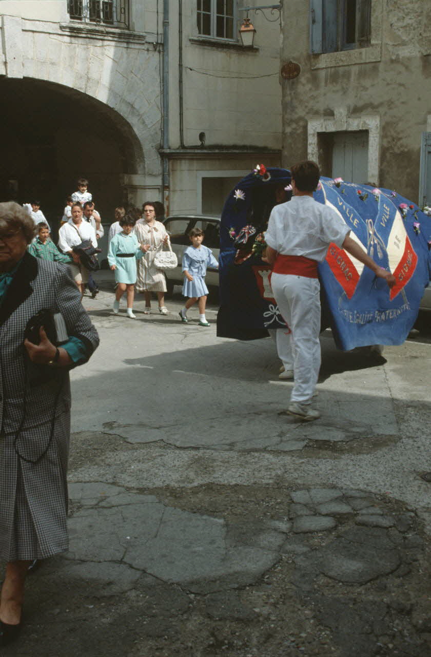 André Pelle photographie MNATP. Enquête conduite par Marie-France Gueusquin en Provence (1992-2000) Languedoc-Roussillon, France 1991/5/1 Ph.1995.40.88 Photo