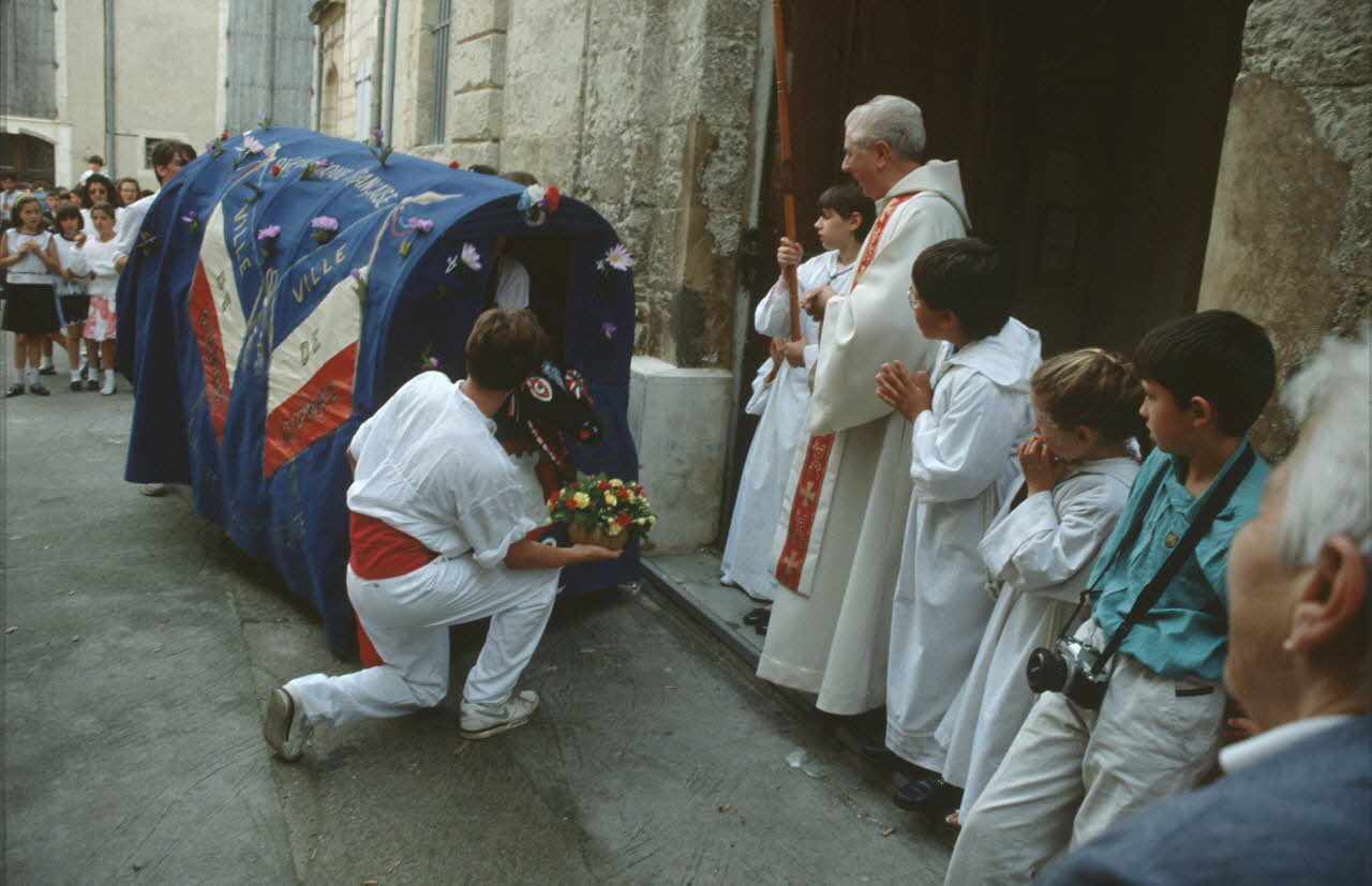 André Pelle photographie MNATP. Enquête conduite par Marie-France Gueusquin en Provence (1992-2000) Languedoc-Roussillon, France 1991/5/1 Ph.1995.40.98 Photo