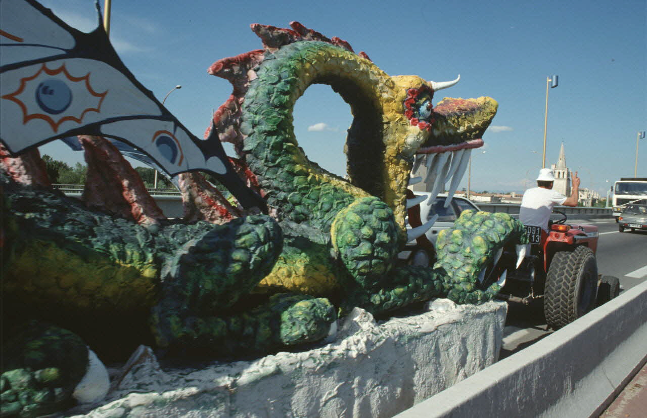 André Pelle photographie MNATP. Enquête conduite par Marie-France Gueusquin en Provence (1992-2000) Languedoc-Roussillon, France 1995 Ph.1995.55.1 Photo