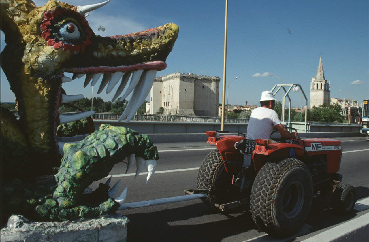 André Pelle photographie MNATP. Enquête conduite par Marie-France Gueusquin en Provence (1992-2000) Languedoc-Roussillon, France 1995 Ph.1995.55.7 Photo