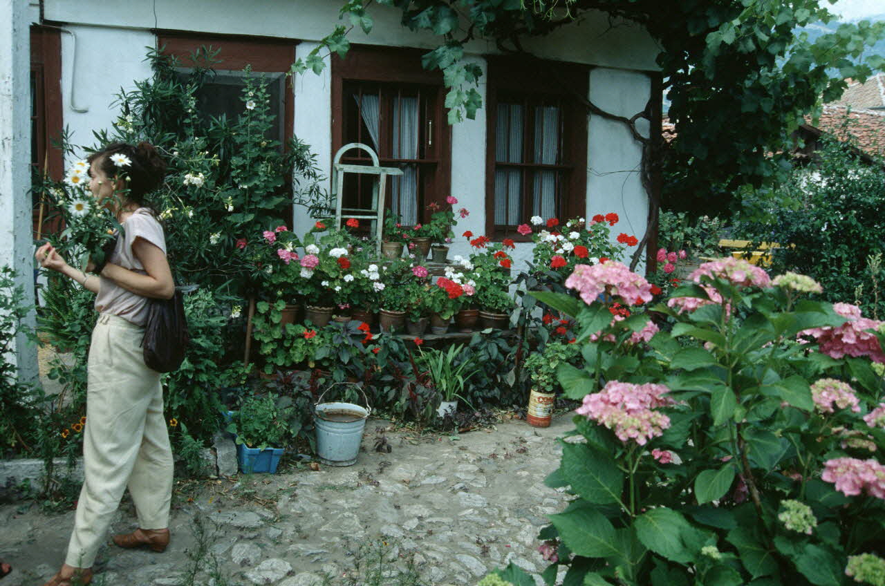 Jean Cuisenier photographie Enquête conduite par Jean Cuisenier en Bulgarie Province de Plovdiv, Bulgarie 1993/6/1 Ph.1995.98.84 Photo