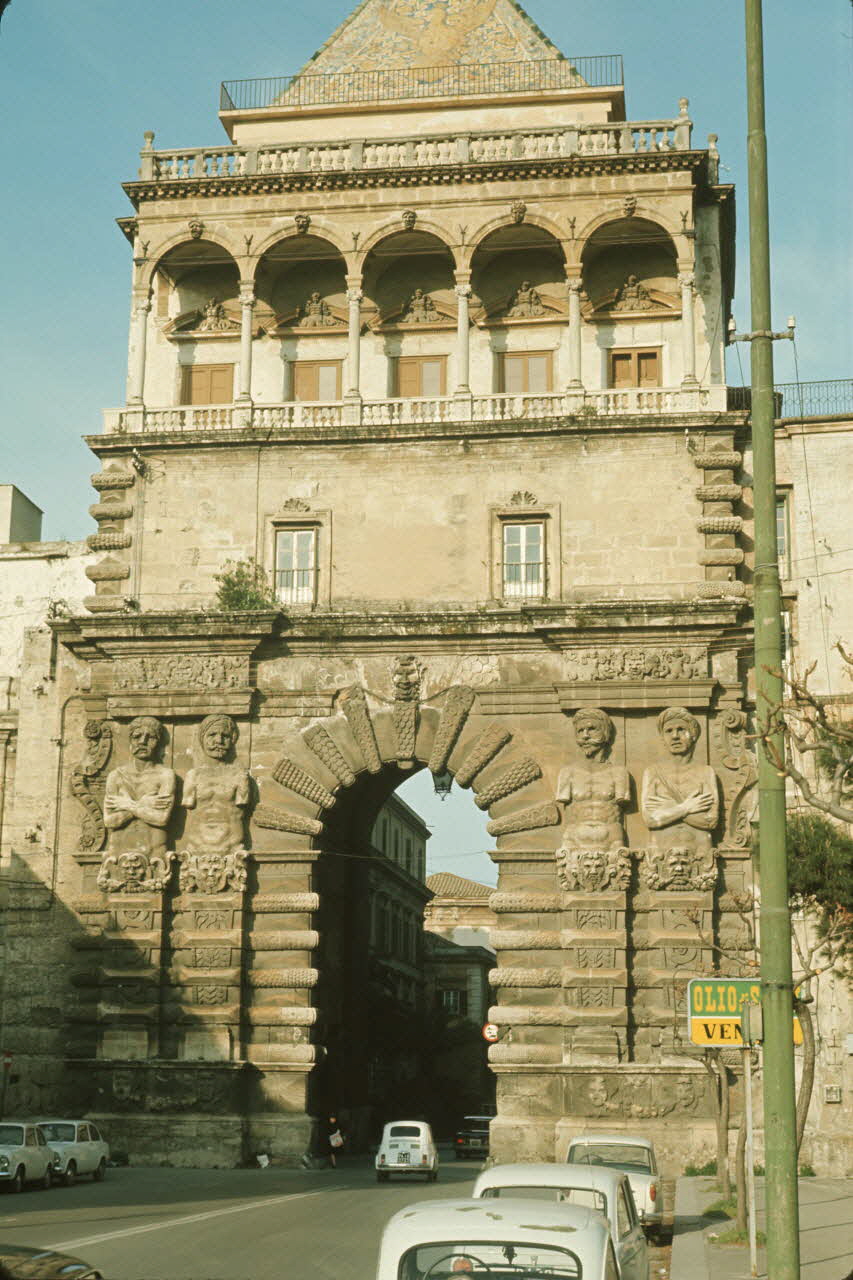 Jean Cuisenier photographie Enquête conduite par Jean Cuisenier en Sicile Sicile, Italie 1970/1/1 Ph.1996.86.45 Photo