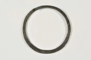 CERCLE DE FER 1964.83.35 Photo Mucem