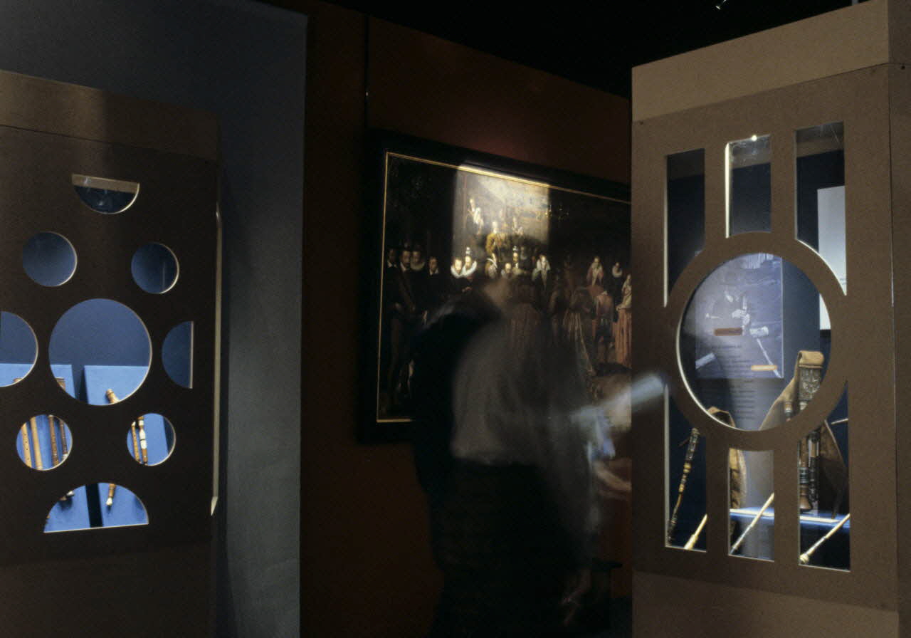 photographie MNATP. Exposition. Souffler c'est jouer : chabretaires et cornemuses à miroirs du Limousin (14 avril 1999 - 30 août 1999) Ph.1999.60.42 Photo