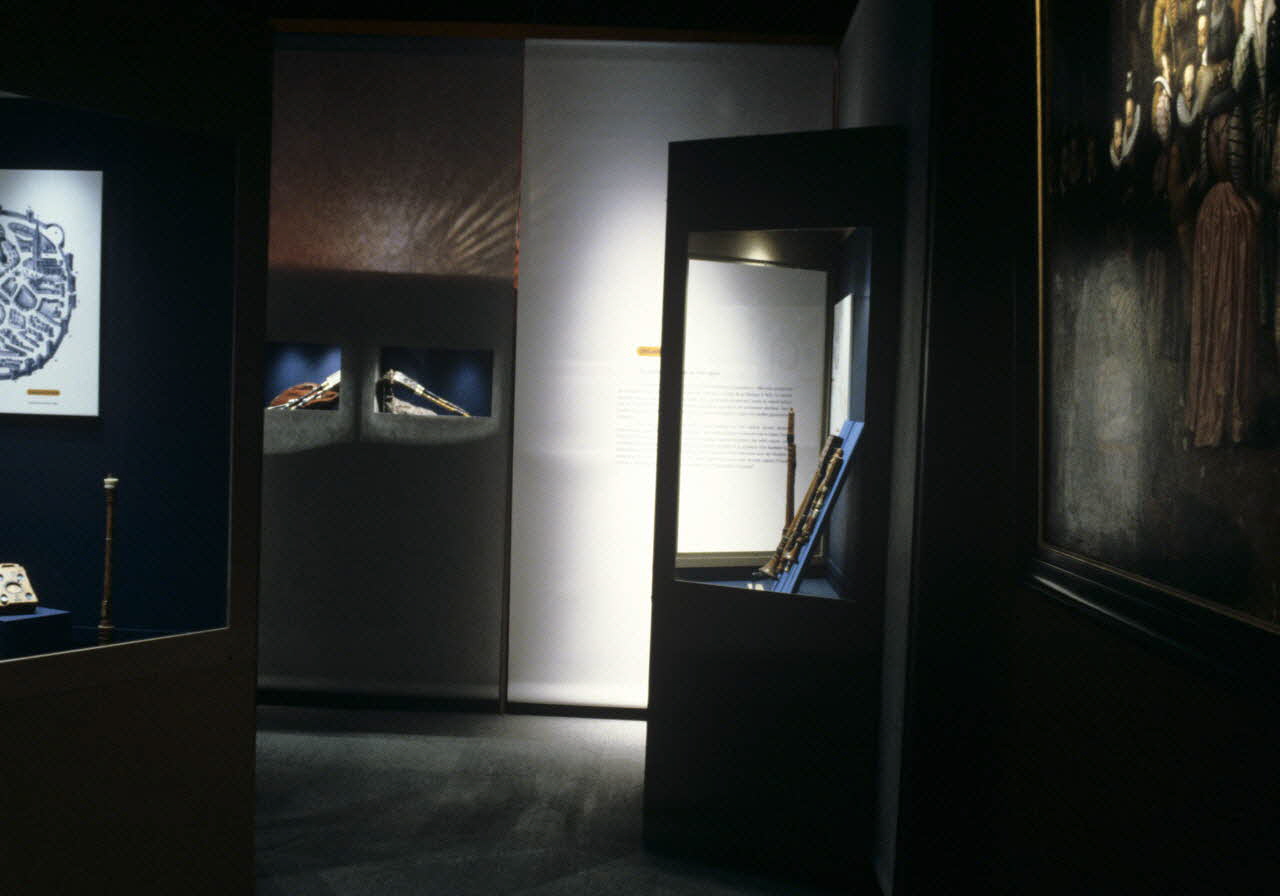 photographie MNATP. Exposition. Souffler c'est jouer : chabretaires et cornemuses à miroirs du Limousin (14 avril 1999 - 30 août 1999) Ph.1999.60.47 Photo