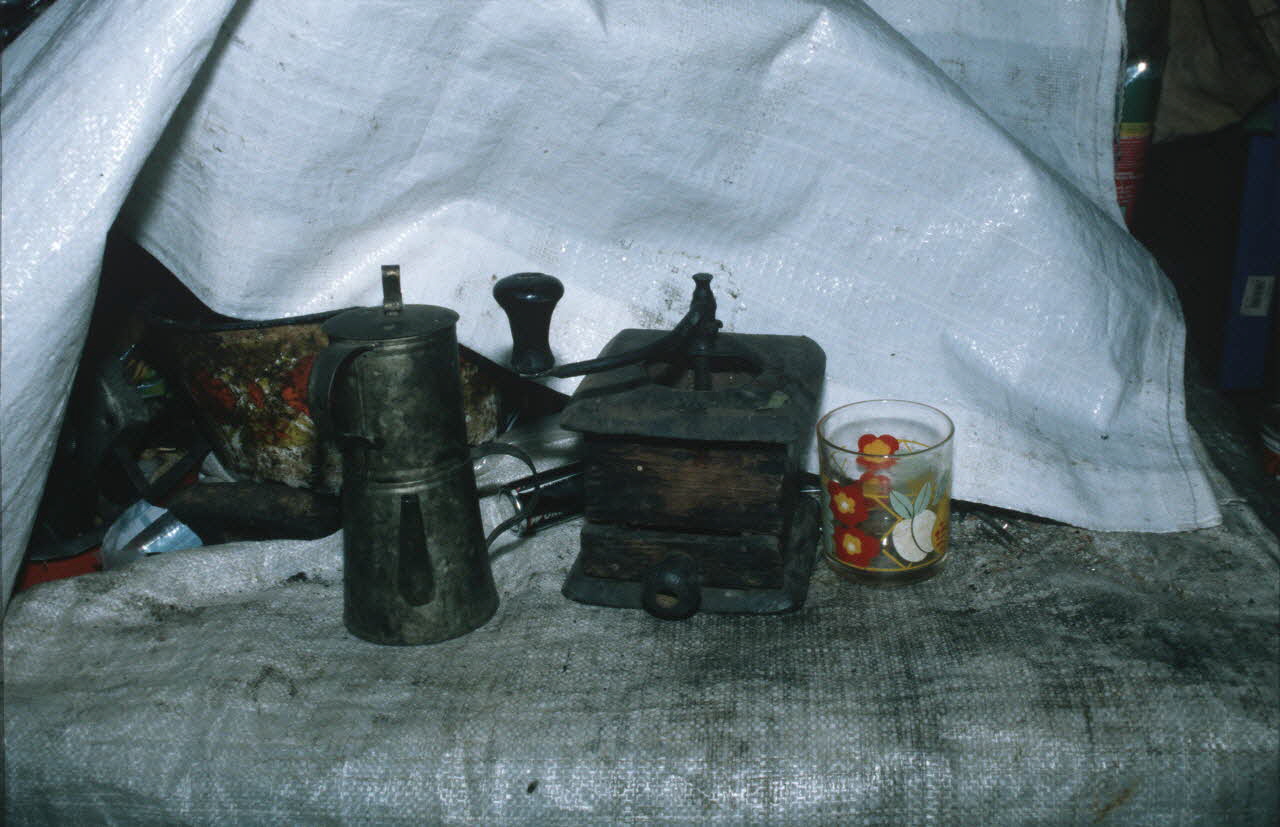 Arnauld Martin photographie Enquête conduite par Arnauld Martin sur l'Ile de La Réunion (Juillet-Août 1998) La Réunion, France 1998/8/13 Ph.2000.15.731 Photo Mucem / Arnaud Martin