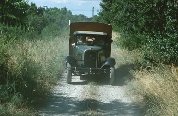 Hervé Jézéquel photographie MNATP. Enquête conduite par Marie-France Gueusquin en Provence (1992-2000) Provence-Alpes-Côte d'Azur, France 2000/6/23-2000/12/5 Ph.2000.29.166 Photo