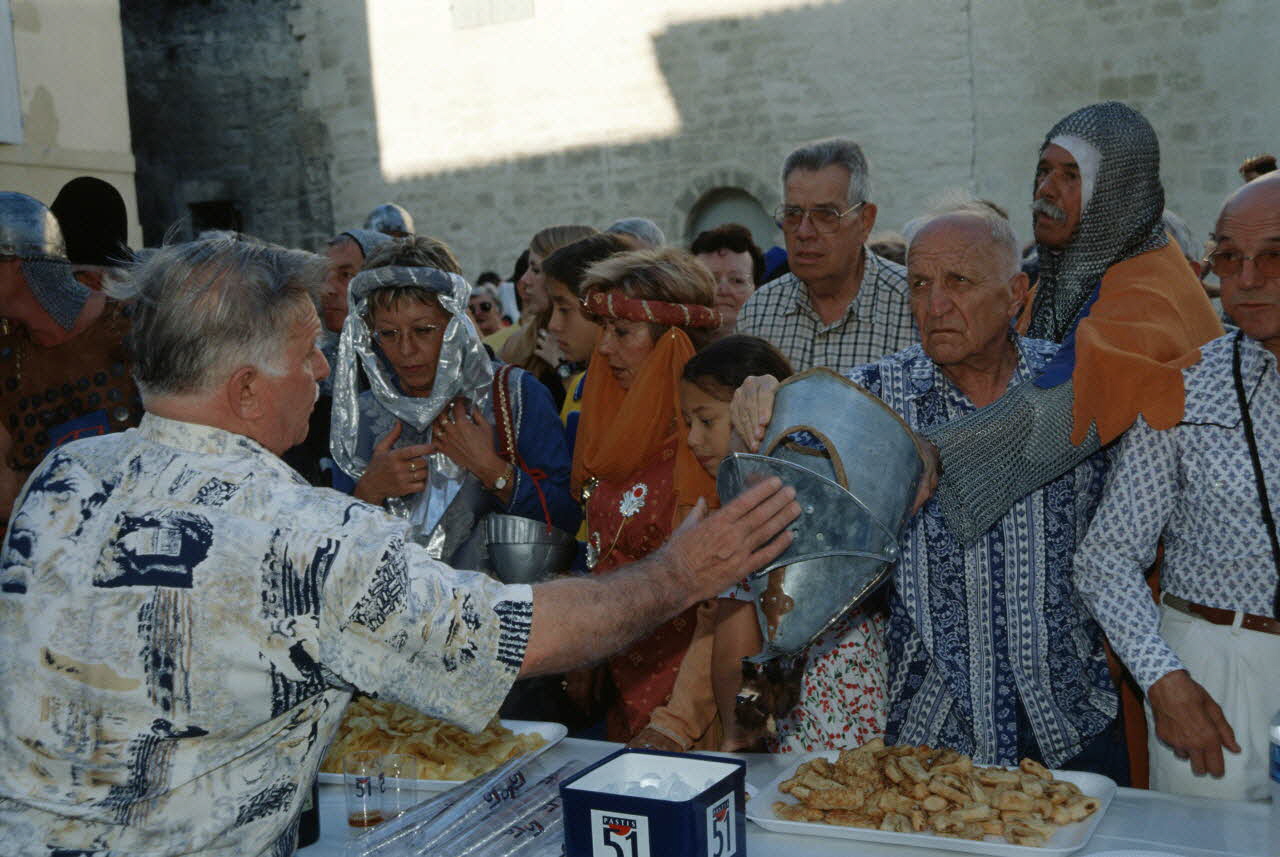 Hervé Jézéquel photographie MNATP. Enquête conduite par Marie-France Gueusquin en Provence (1992-2000) Provence-Alpes-Côte d'Azur, France 2000/6/23-2000/7/21 Ph.2000.29.27 Photo