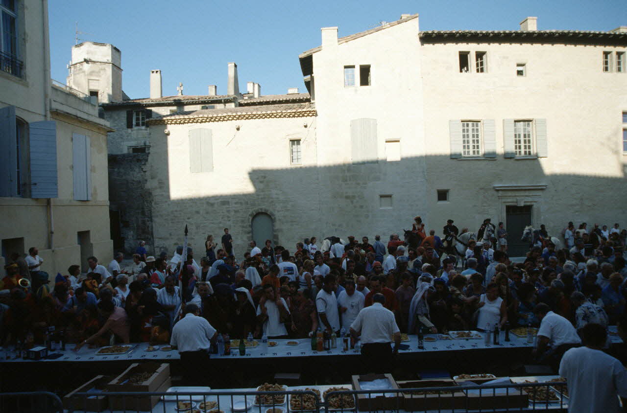 Hervé Jézéquel photographie MNATP. Enquête conduite par Marie-France Gueusquin en Provence (1992-2000) Provence-Alpes-Côte d'Azur, France 2000/6/23-2000/7/27 Ph.2000.29.33 Photo