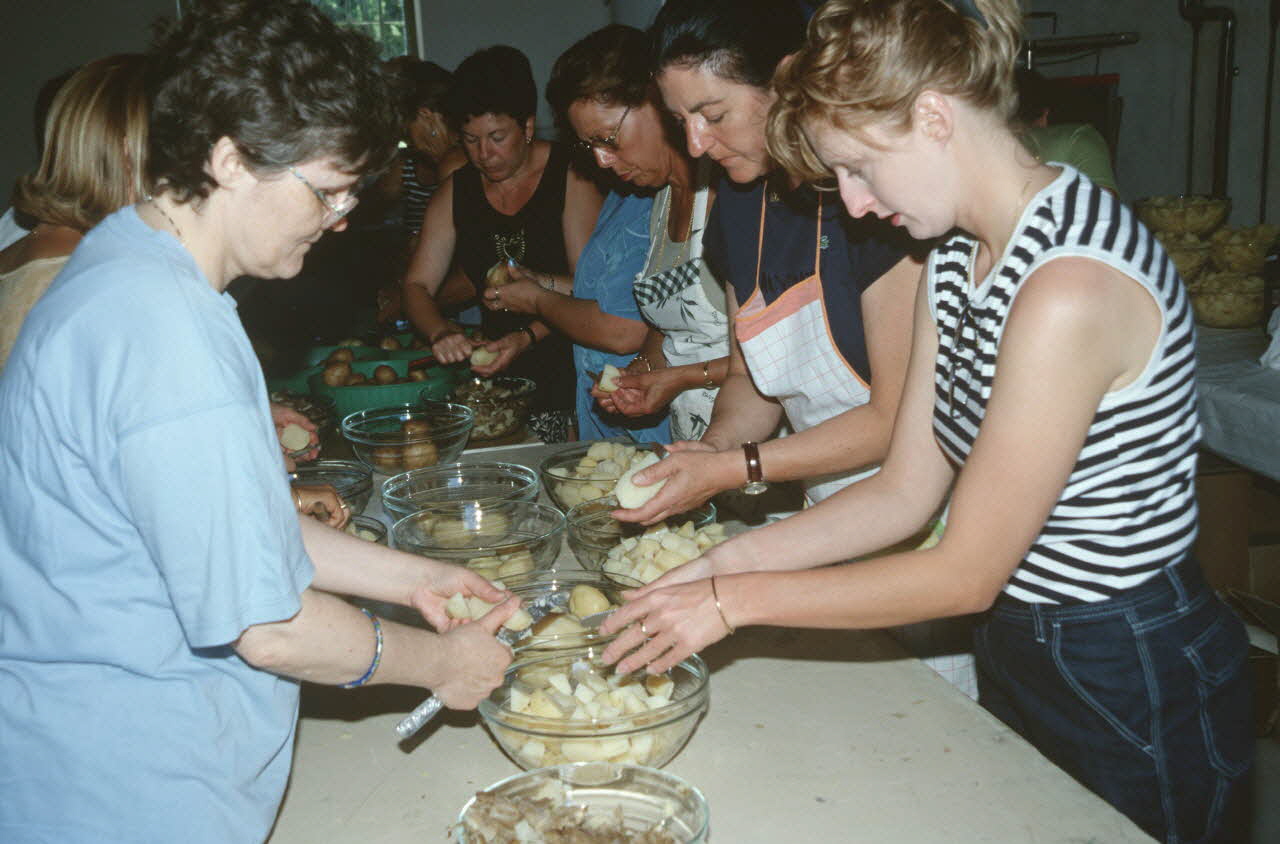 Hervé Jézéquel photographie MNATP. Enquête conduite par Marie-France Gueusquin en Provence (1992-2000) Provence-Alpes-Côte d'Azur, France 2000/7/1 Ph.2000.34.38 Photo