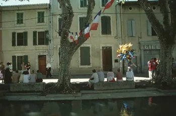 Hervé Jézéquel photographie MNATP. Enquête conduite par Marie-France Gueusquin en Provence (1992-2000) Provence-Alpes-Côte d'Azur, France 2000/7/1 Ph.2000.39.116 Photo