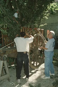 Hervé Jézéquel photographie MNATP. Enquête conduite par Marie-France Gueusquin en Provence (1992-2000) Provence-Alpes-Côte d'Azur, France 2000/7/1 Ph.2000.39.136 Photo