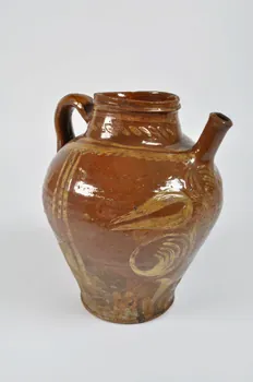 pot Lyonnais 1896 1896.8.55 Photo Mucem