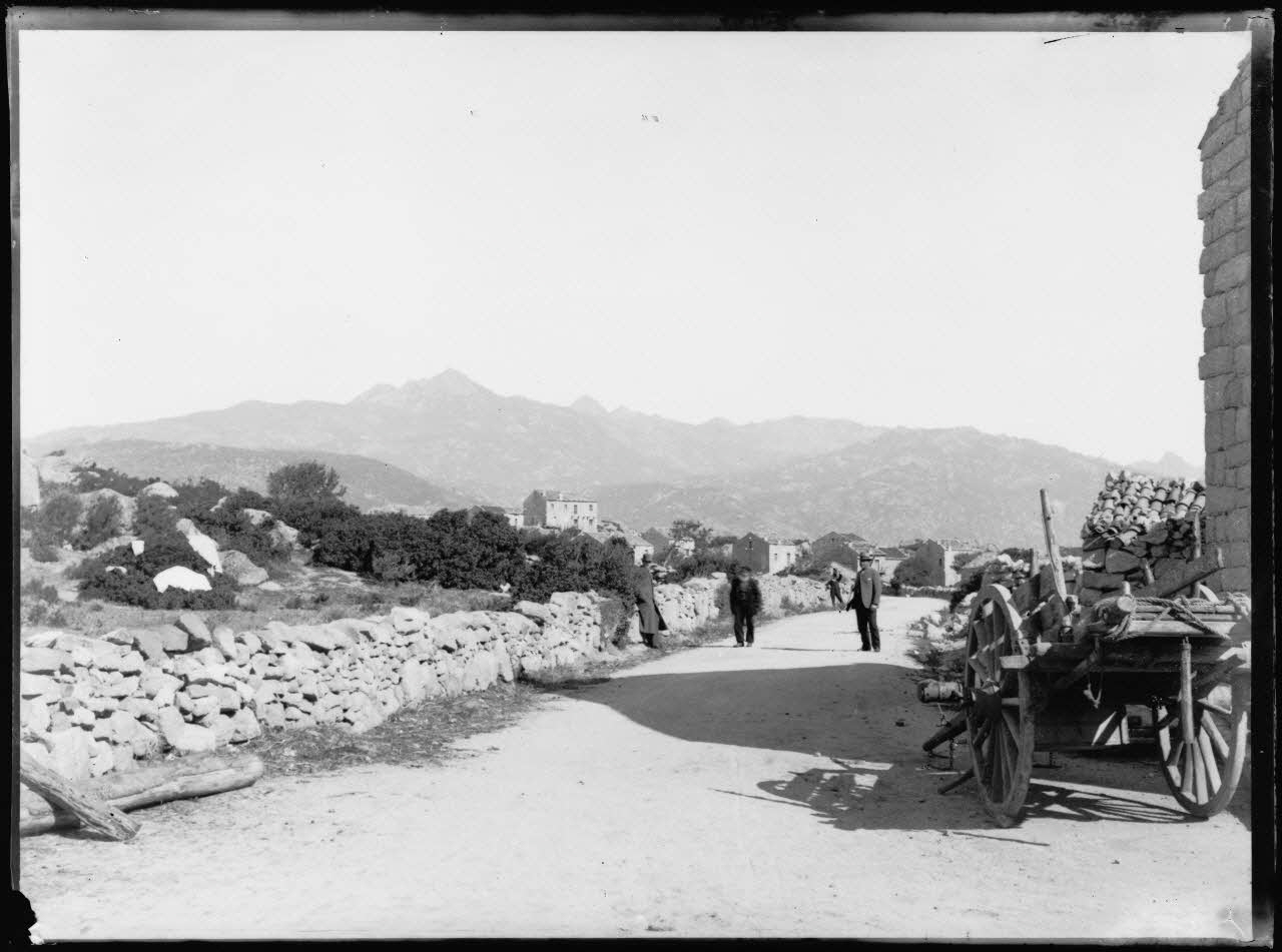 Philippon photographie Fonds Bonaparte ; Excursion en Corse de Roland Bonaparte (1887) Corse, France 1887 Ph.2006.00.1.181 Photo RMN-Grand Palais (Mucem)