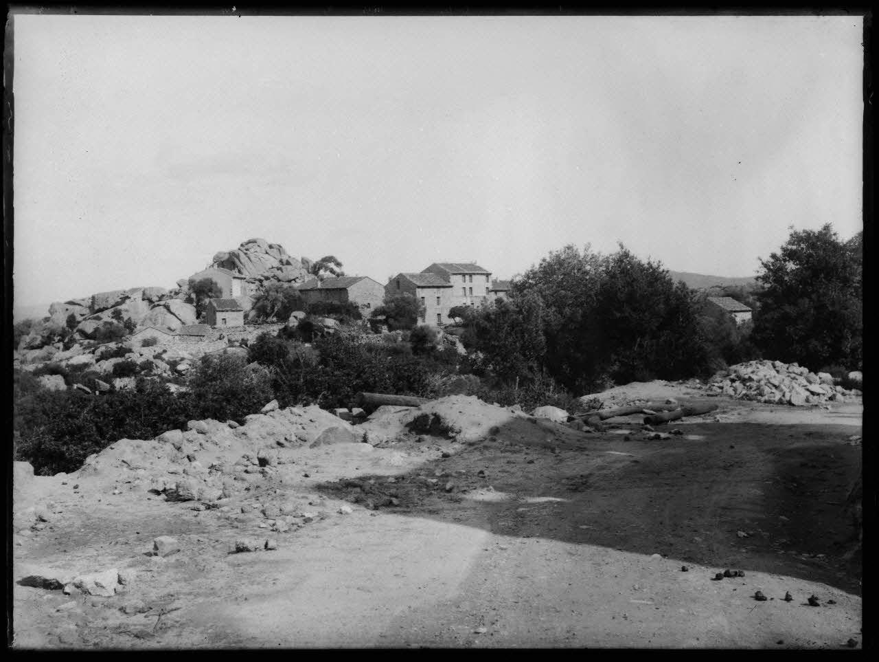 Philippon photographie Fonds Bonaparte ; Excursion en Corse de Roland Bonaparte (1887) Corse, France 1887 Ph.2006.00.1.196 Photo RMN-Grand Palais (Mucem)