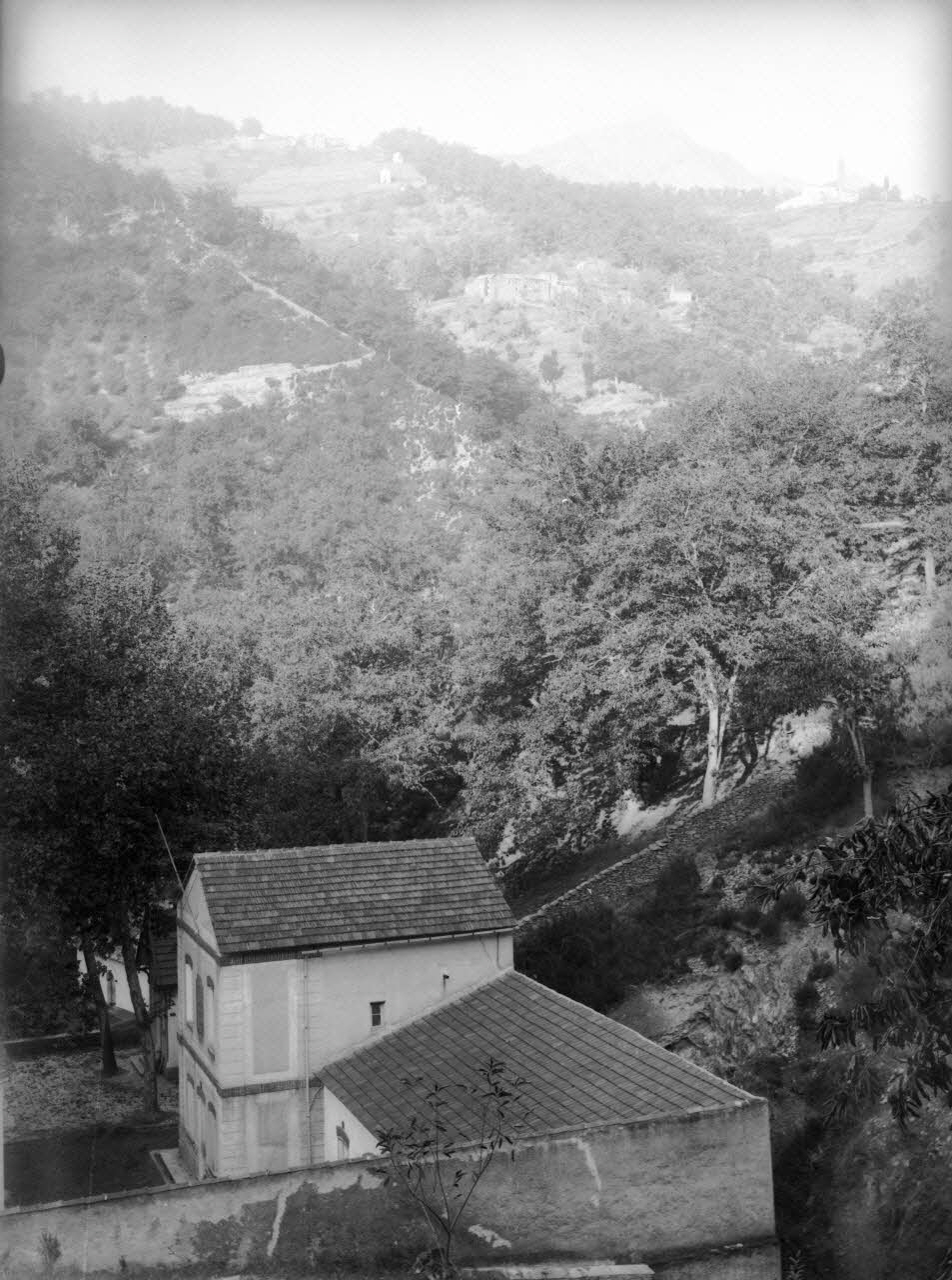 Philippon photographie Fonds Bonaparte ; Excursion en Corse de Roland Bonaparte (1887) Corse, France 1887 Ph.2006.00.1.70 Photo RMN-Grand Palais (Mucem)