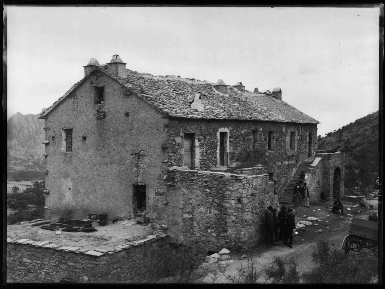 Philippon photographie Fonds Bonaparte ; Excursion en Corse de Roland Bonaparte (1887) Corse, France 1887 Ph.2006.00.1.84 Photo RMN-Grand Palais (Mucem)