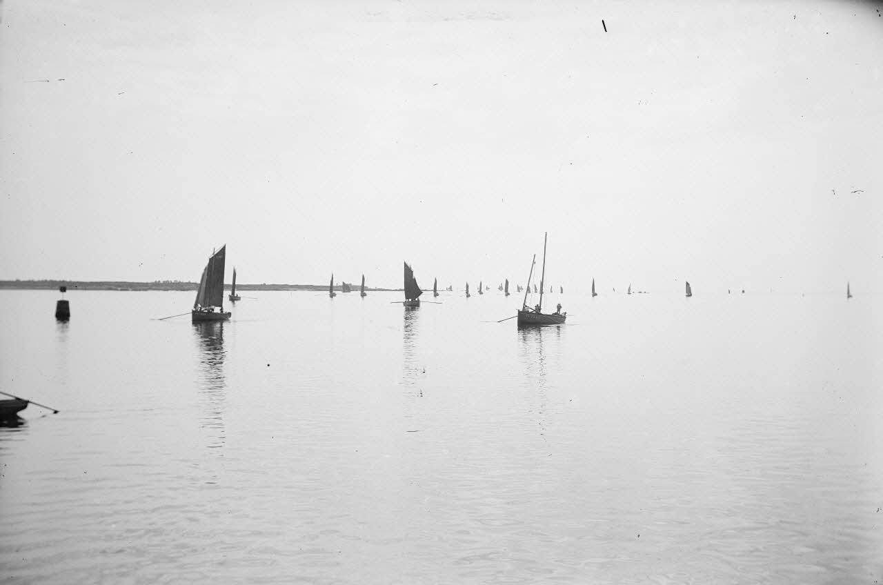 Jean Clair-Guyot photographie Beaune : fête du vin (1925) Bourgogne, France 1925/10/18 Ph.2006.00.9.11 Photo RMN-Grand Palais (Mucem)