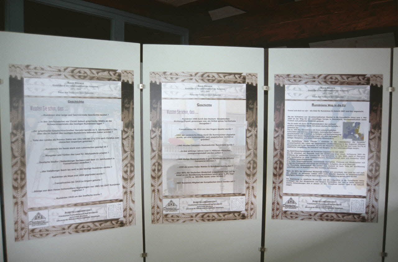 Jean Cuisenier photographie Exposition et enquête de Jean Cuisenier au Musée de Bad Windsheim en Allemagne (du 13 au 16 mai 2004) Bavière, Allemagne 2004/5/13 Ph.2007.11.2 Photo