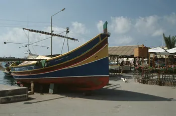 Jean Cuisenier photographie Enquête conduite par Jean Cuisenier à Malte-Gozo (septembre 2002) Ile de Malte, Malte 2002/9/1 Ph.2007.14.30 Photo