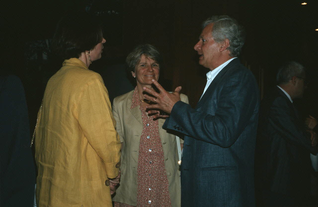 Stéphane Mandelkern photographie Paris : Unesco. Exposition Mémoire des Carpathes : présentation de photographies prises par Jean Cuisenier, à l'occasion de la publication de son livre Ile-de-France, France 2000/7/1 Ph.2007.18.16 Photo