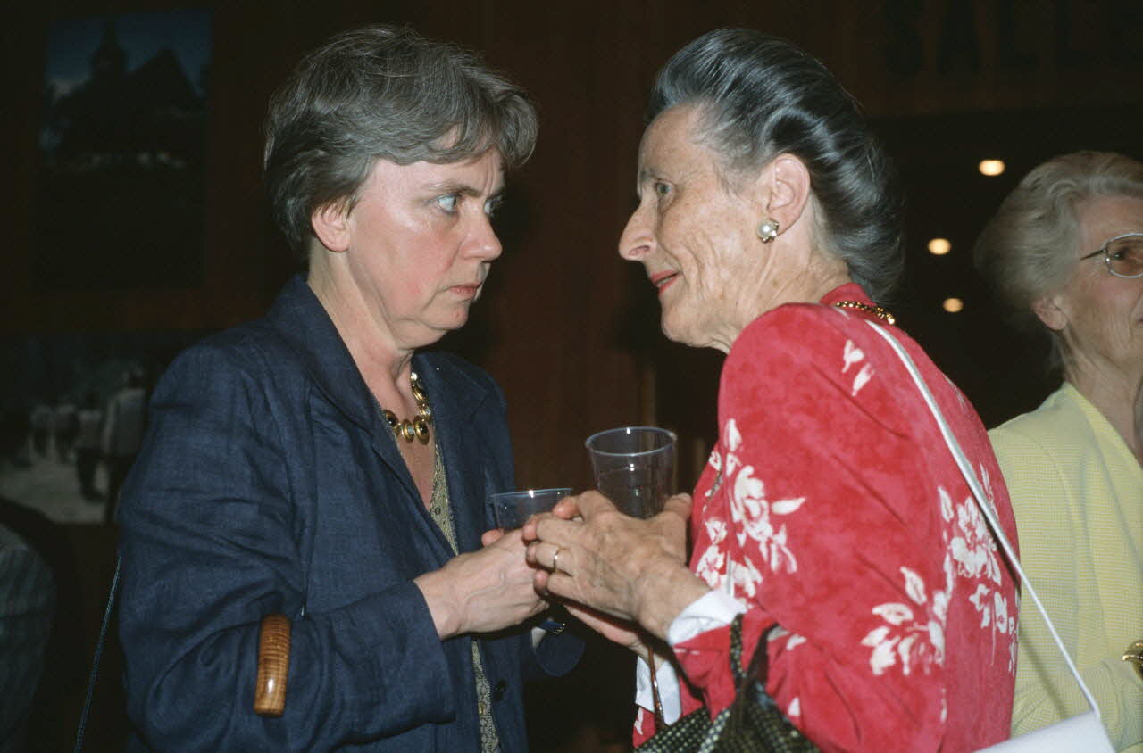 Stéphane Mandelkern photographie Paris : Unesco. Exposition Mémoire des Carpathes : présentation de photographies prises par Jean Cuisenier, à l'occasion de la publication de son livre Ile-de-France, France 2000/7/1 Ph.2007.18.4 Photo