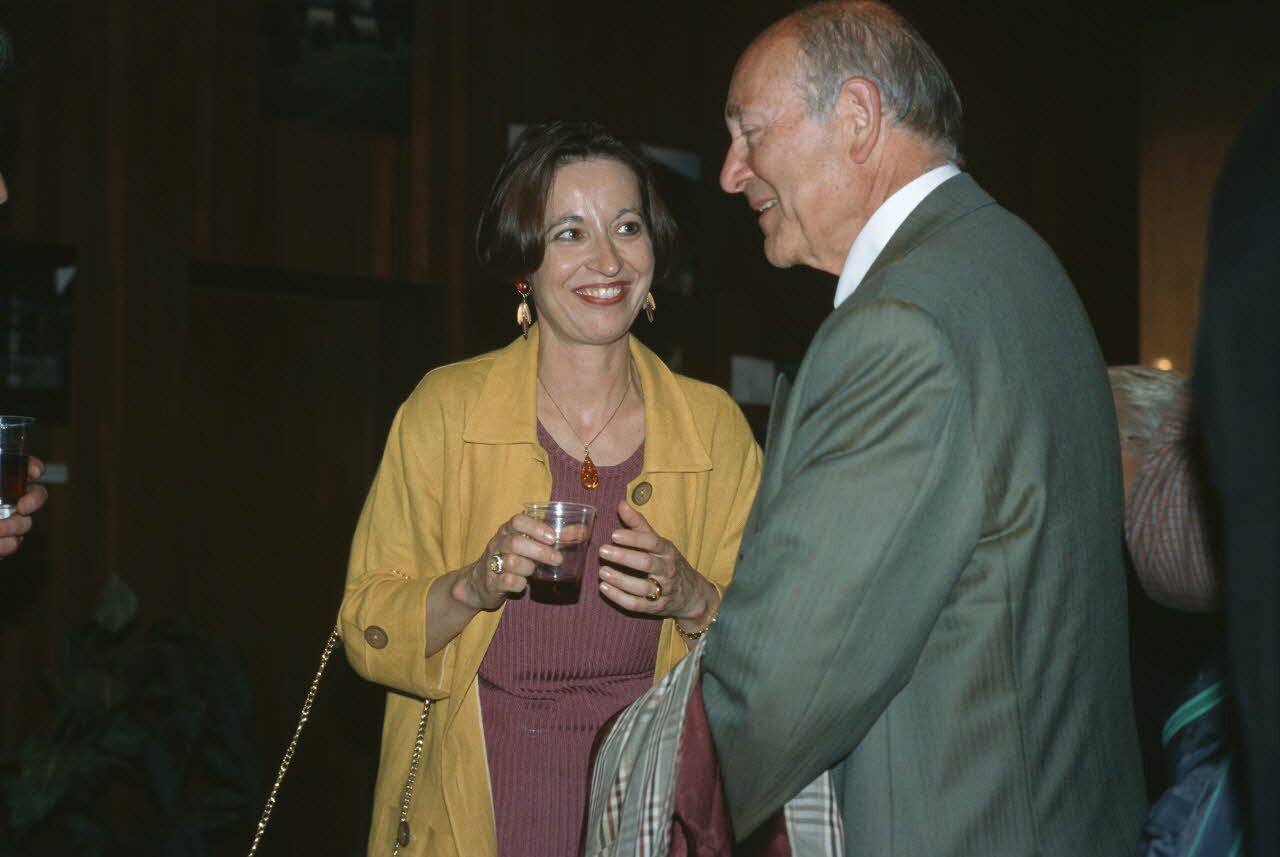 Stéphane Mandelkern photographie Paris : Unesco. Exposition Mémoire des Carpathes : présentation de photographies prises par Jean Cuisenier, à l'occasion de la publication de son livre Ile-de-France, France 2000/7/1 Ph.2007.18.5 Photo