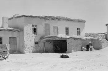 Jean-Pierre Martinon ; C. Martinon photographie Enquête conduite par Jean-Pierre Martinon et C. Martinon en Turquie (1968) Province de Diyarbakir, Turquie 1968/1/1 Ph.2007.21.22 Photo