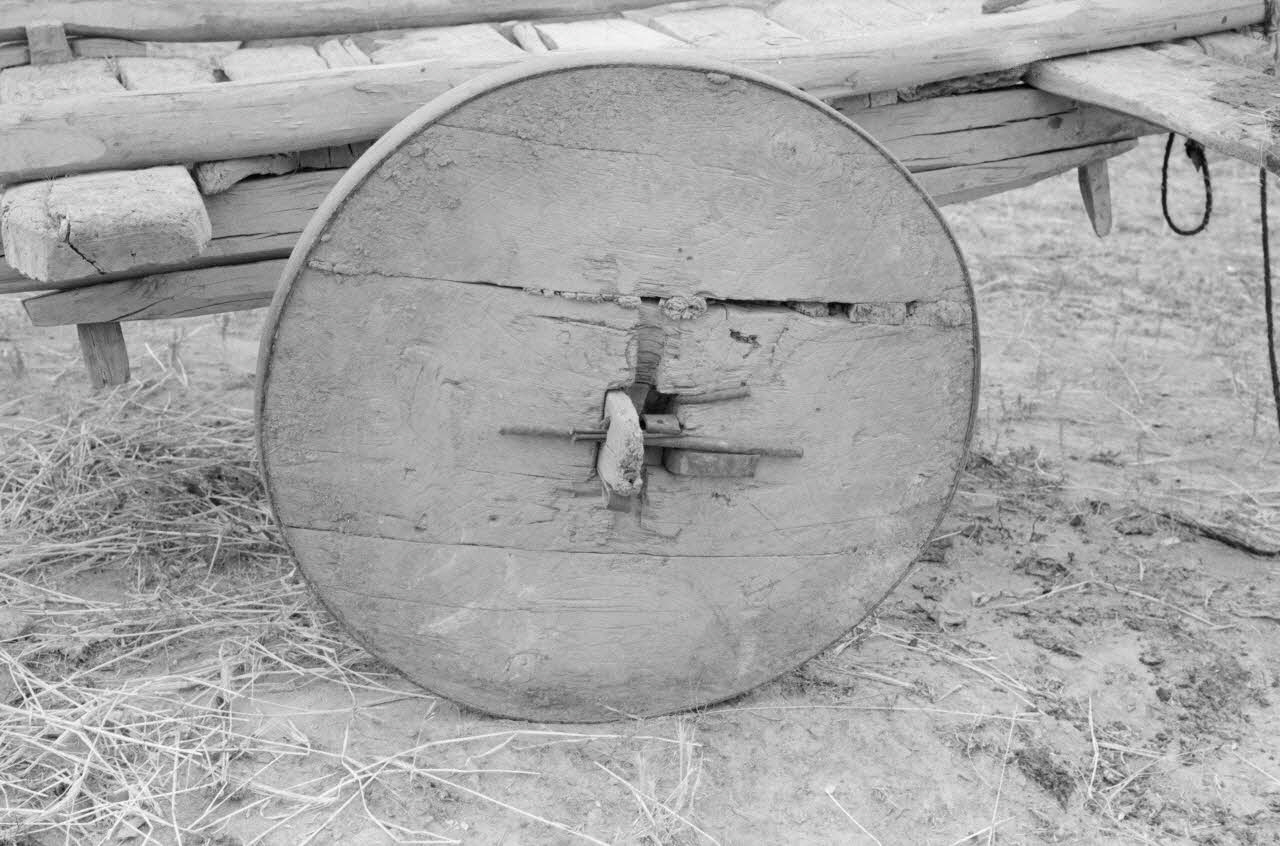 Jean-Pierre Martinon ; C. Martinon photographie Enquête conduite par Jean-Pierre Martinon et C. Martinon en Turquie (1968) Province d'Ankara, Turquie 1968/1/1 Ph.2007.32.2 Photo