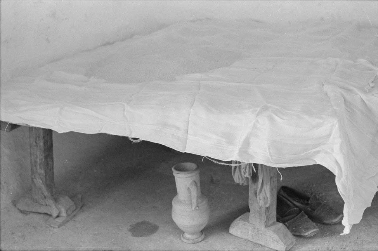 Jean-Pierre Martinon ; C. Martinon photographie Enquête conduite par Jean Cuisenier, Jean-Pierre Martinon et C. Martinon en Tunisie (juillet et août 1969) Gouvernorat de ?, Tunisie 1969/7/1-1969/8/1 Ph.2007.34.17 Photo