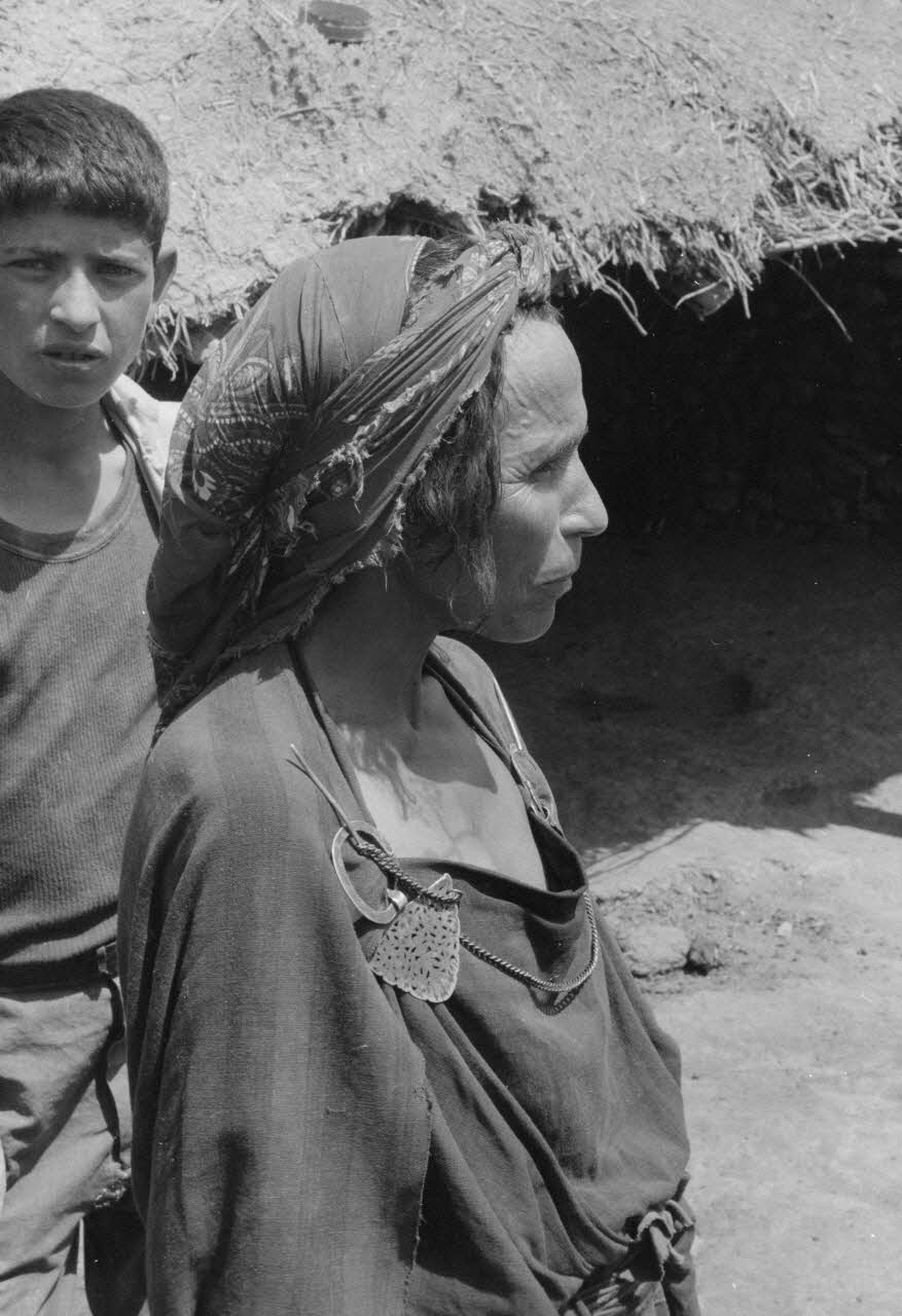 Jean-Pierre Martinon ; C. Martinon photographie Enquête conduite par Jean Cuisenier, Jean-Pierre Martinon et C. Martinon en Tunisie (juillet et août 1969) Gouvernorat de ?, Tunisie 1969/7/1-1969/8/1 Ph.2007.39.12 Photo Mucem / Jean-Pierre Martinon, Martinon, C.