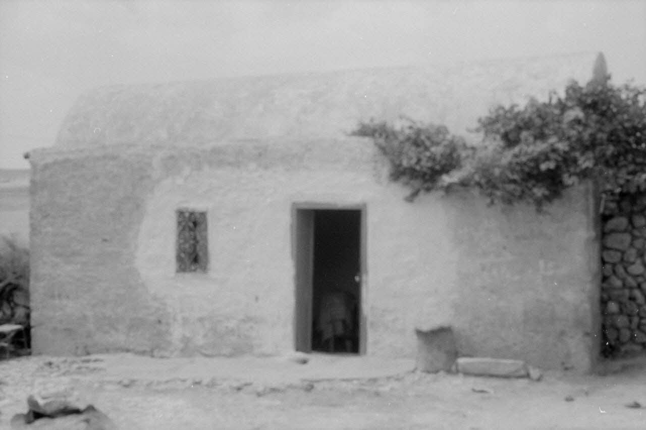 Jean-Pierre Martinon ; C. Martinon photographie Enquête conduite par Jean Cuisenier, Jean-Pierre Martinon et C. Martinon en Tunisie (juillet et août 1969) Gouvernorat de ?, Tunisie 1969/7/1-1969/8/1 Ph.2007.42.5 Photo