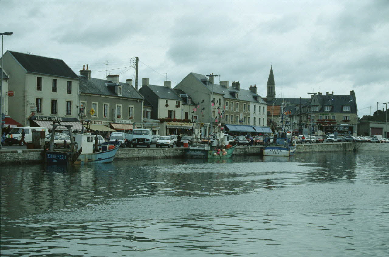 Jean Cuisenier photographie Enquête maritime conduite par Jean Cuisenier dans le Calvados (septembre 1992) Basse-Normandie, France 1992/9/1 Ph.2007.5.6 Photo
