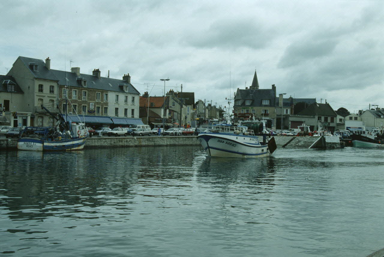 Jean Cuisenier photographie Enquête maritime conduite par Jean Cuisenier dans le Calvados (septembre 1992) Basse-Normandie, France 1992/9/1 Ph.2007.5.7 Photo