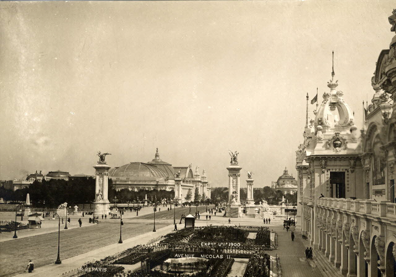 R.P.I. (Paris) photographie Exposition 1900. Avenue Nicolas II Ile-de-France, France 1900 Ph.2011.00.13.6 Photo