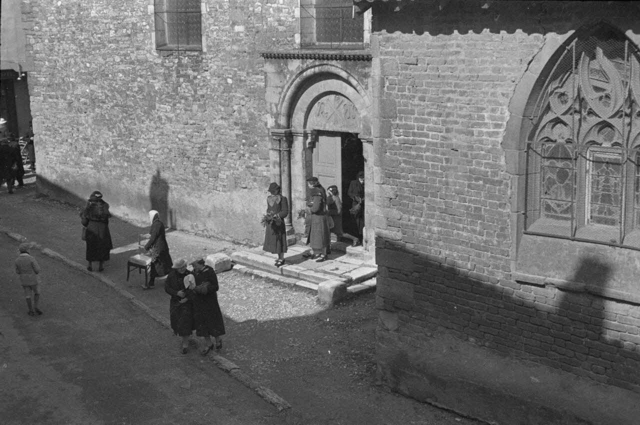 Guy Pison photographie MNATP. Enquête à Romenay Bourgogne, France 1937/3/21 Ph.2009.00.8.23 Photo