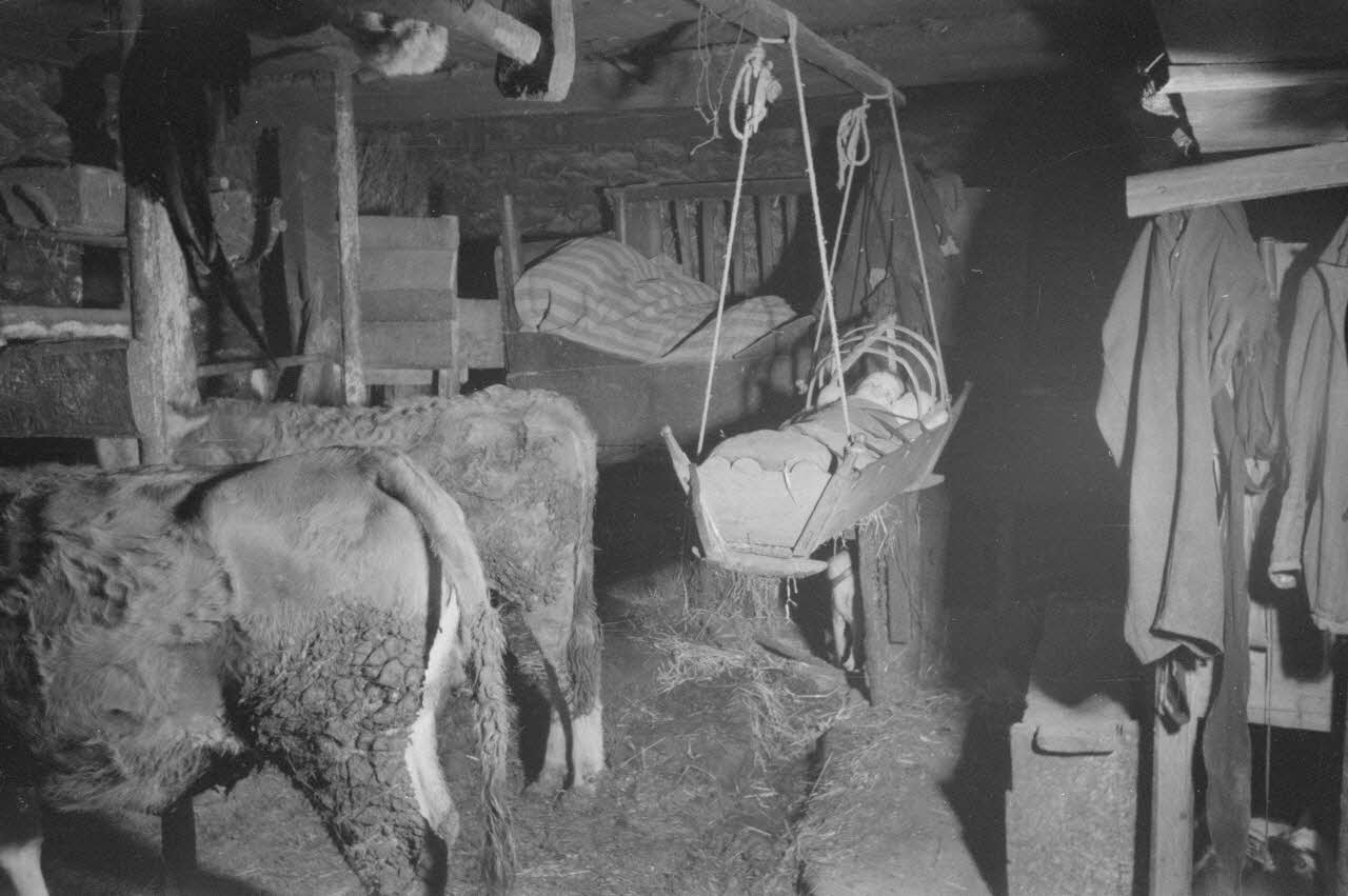 Pierre Toulgouat photographie Pierre Toulgouat (1901-1992) : Saint-Sorlin-d'Arves (1938) Rhône-Alpes, France 1938/1/3 Ph.1938.2.61 Photo