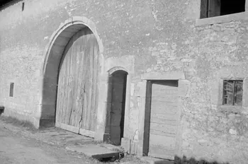 Duchemin photographie Porche Bourgogne, France 1937/9/14 Ph.1937.2925 Photo